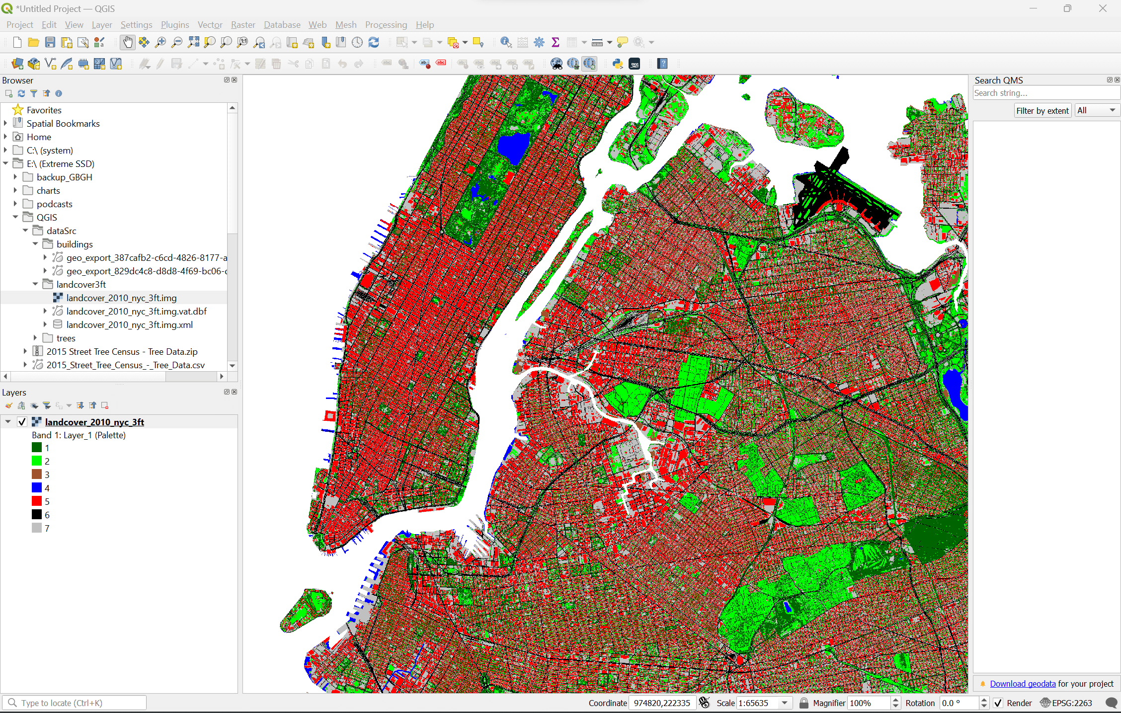 QGIS 4 Leading software for high-resolution 3D modeling of urban microclimate to analyze the impact of buildings, vegetation, etc. on the urban climate with the aim of planning climate-friendly cities and improving the quality of life in metropolitan areas - designed for professional use by architects, landscape architects, urban planners etc., as well as for research at universities.